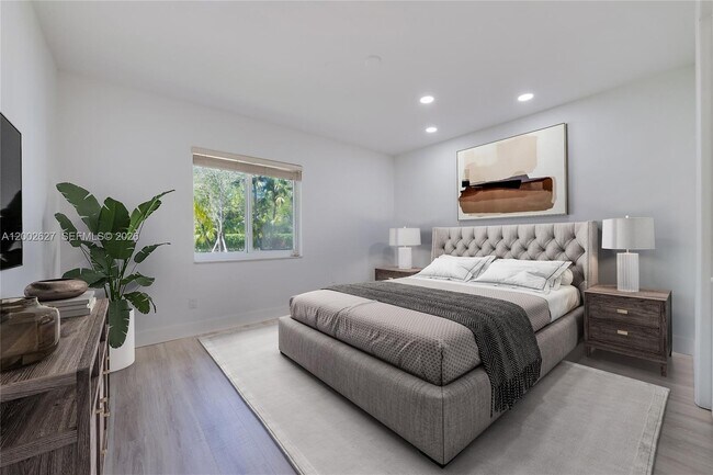 Building Photo - 11401 SW 67th Ave