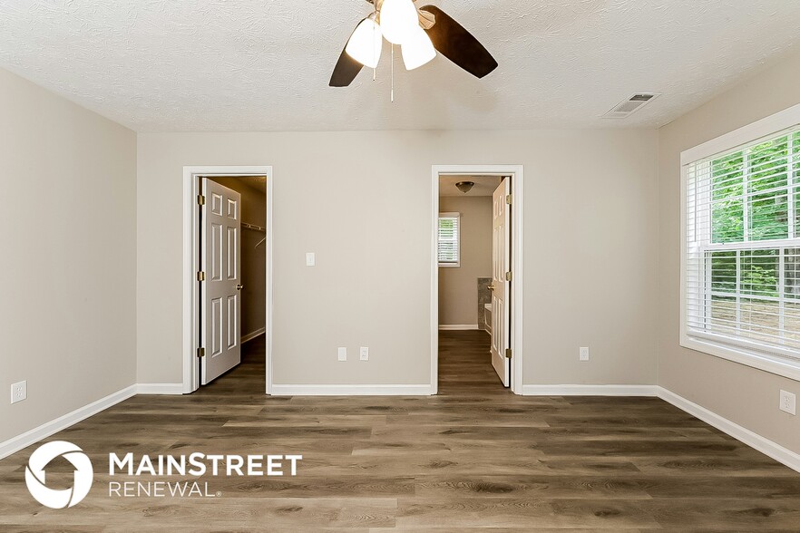 Building Photo - 20 Haywood Ct