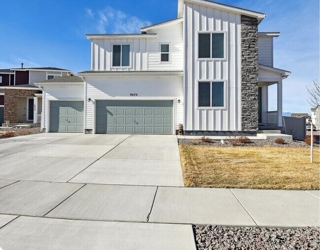 Building Photo - 9870 Hidden Enclave Ct
