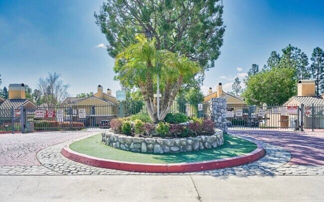 Front entrance - 10655 Lemon Ave