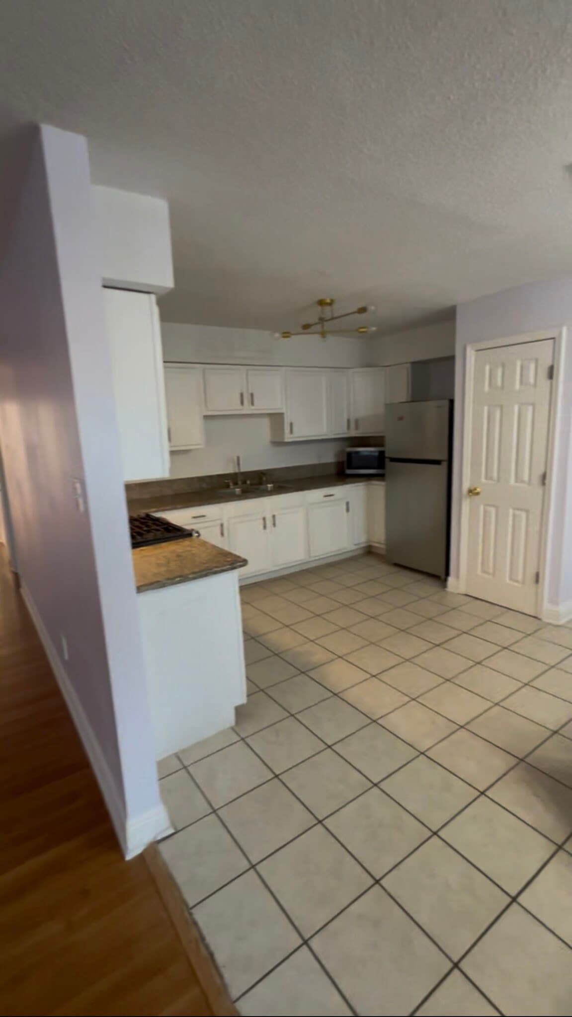 Kitchen - 2238 New Orleans St