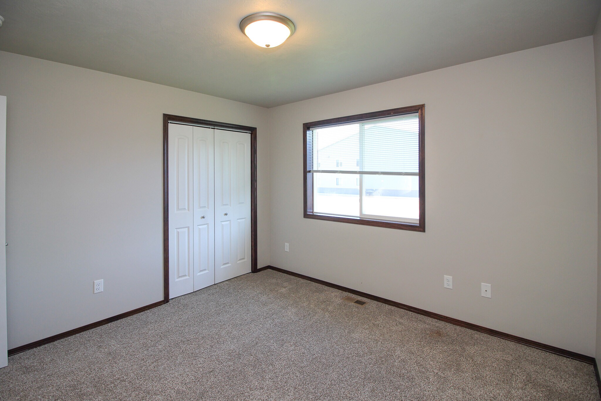 Building Photo - 110 Tanner Ct