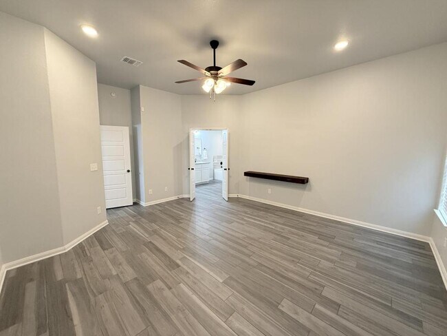 Building Photo - 8301 Grayson Trl