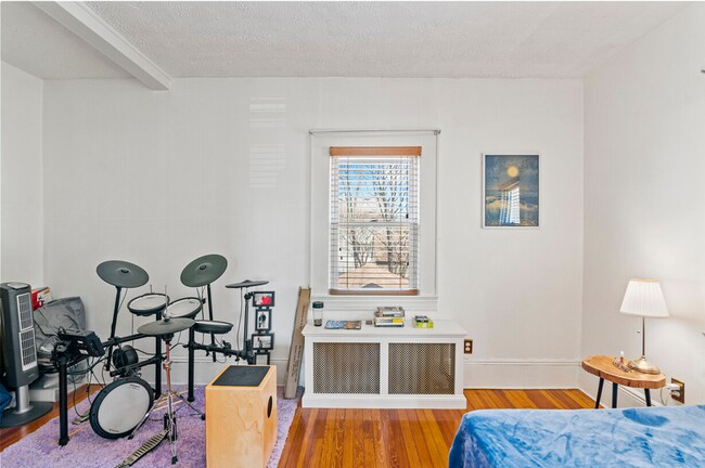 Building Photo - 477 Park Ave