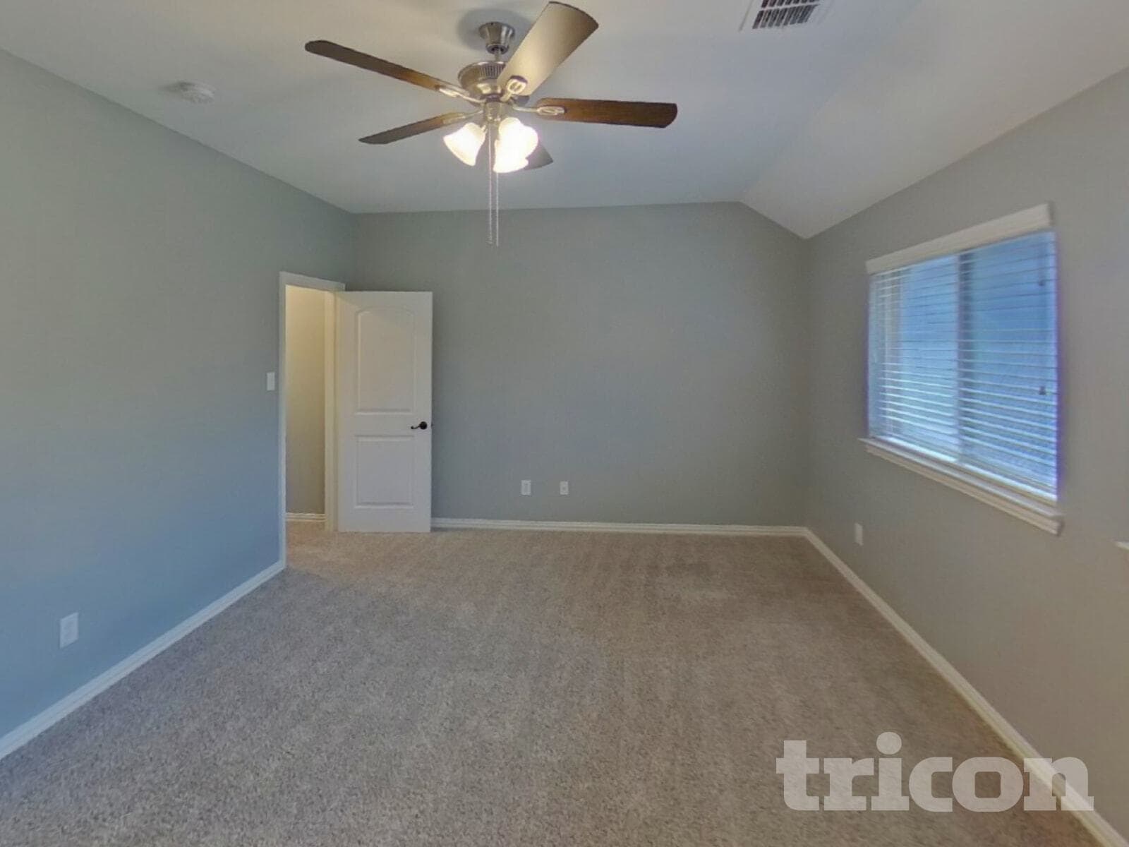 Building Photo - 2107 Parkvista Ct