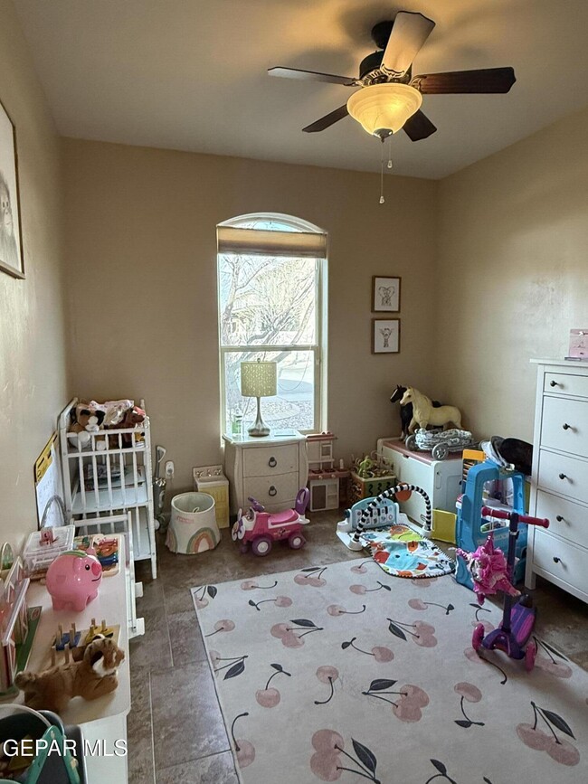 Building Photo - 5936 Anapaula Dr