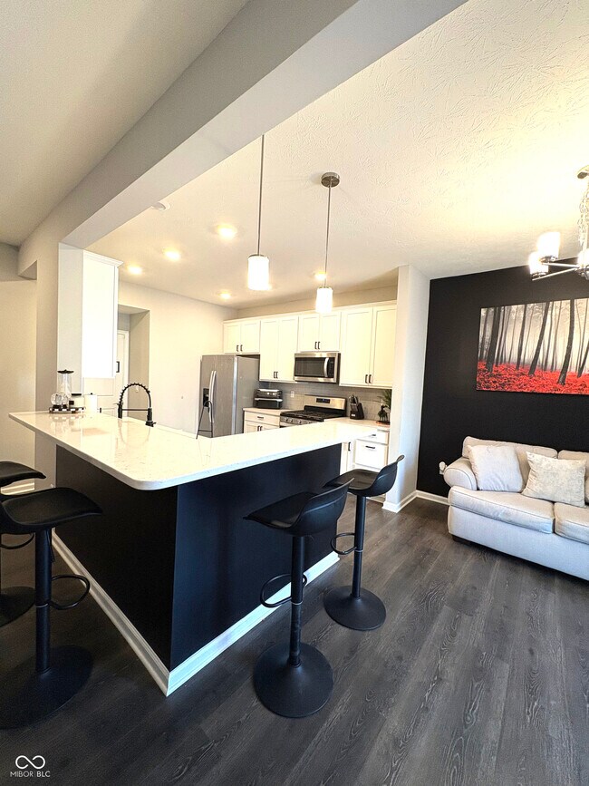 Building Photo - 6388 Yuma Ct