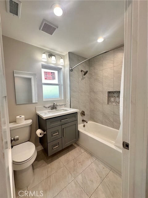 Building Photo - 211 E Walnut Ave