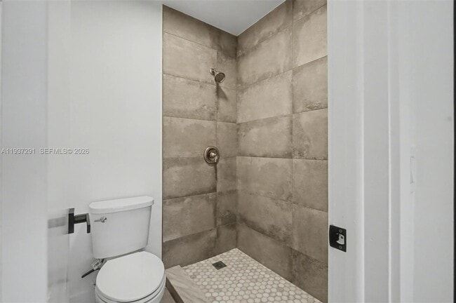 Building Photo - 12224 SW 52nd Pl