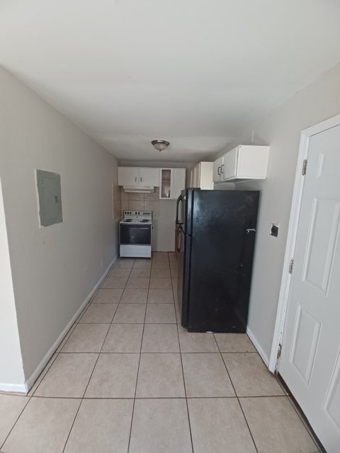 Building Photo - 2727 Deeb Dr