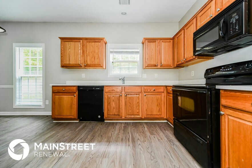 Building Photo - 1785 Emerald Dr