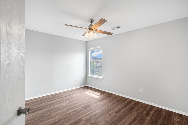 Building Photo - 11307 Sugar Bowl Dr