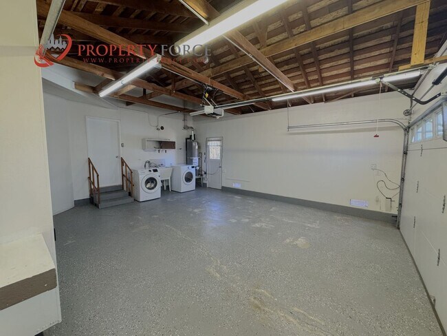 Building Photo - Bright Foster City 4Bed 2Bath Home with Hardwood Floors and Private Yard - OFFERED BY PROPERTY FO...