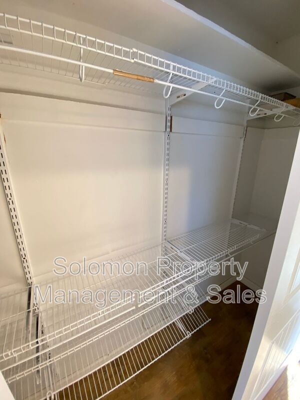 Building Photo - 3800 Jefferson St