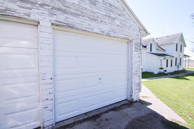 Building Photo - 31340 Wabasha County Rd 25