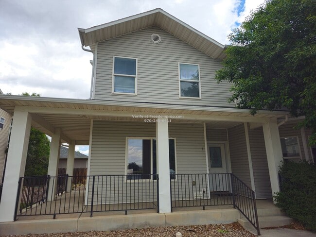 Primary Photo - Your new 3 bedroom 2.5 bath townhome awaits!