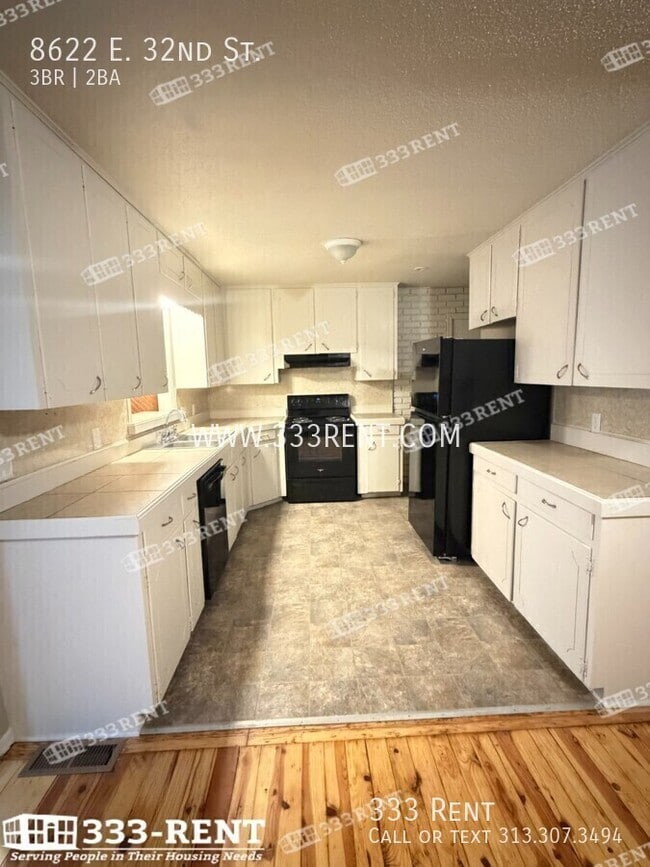 Building Photo - 8622 E 32nd St