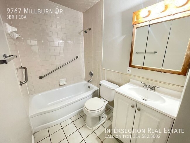 Building Photo - 9767 Millburn Dr