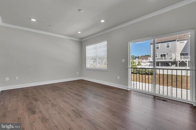 Building Photo - 5754 Frederick Douglas Pl