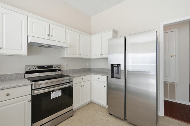 Building Photo - 4227 Shadow Ln