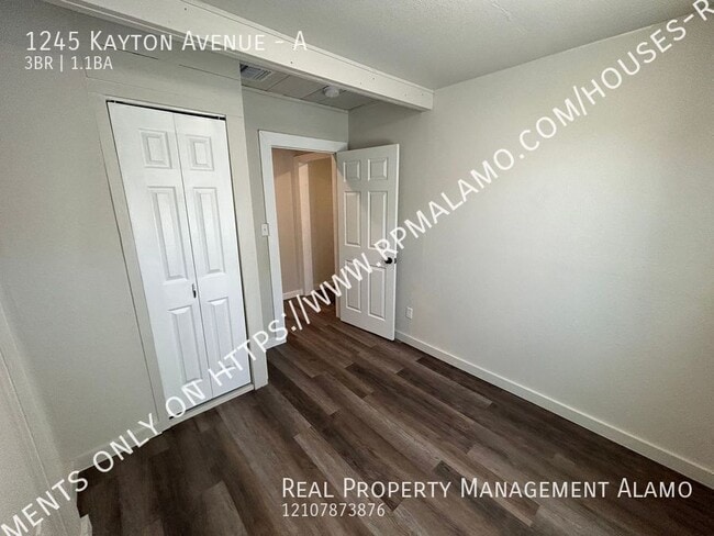 Building Photo - 1245 Kayton Ave