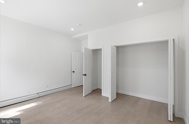 Building Photo - 935 Passyunk Ave