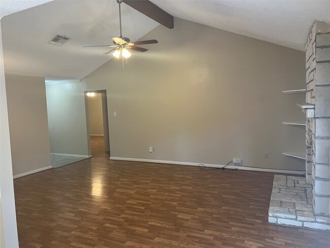 Building Photo - 5115 Autumn Forest Dr