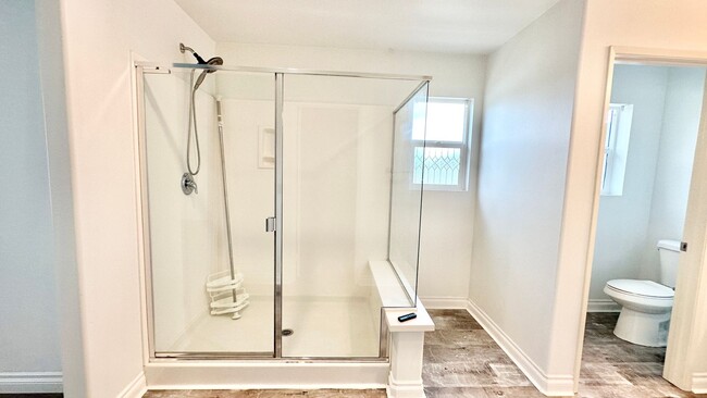 Building Photo - Beautiful Two-Story Home in the Newer Community of Horse Creek Ridge in Fallbrook!