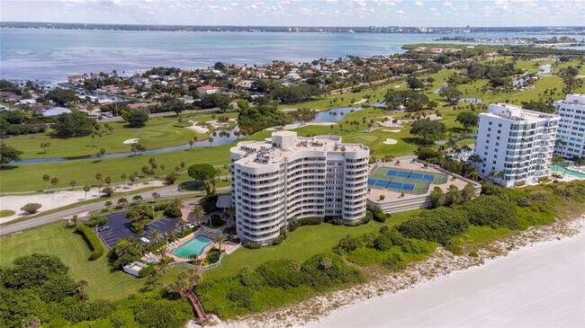 Building Photo - 775 Longboat Club Rd