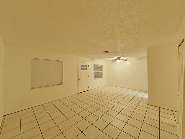 Building Photo - 6027 Woods St