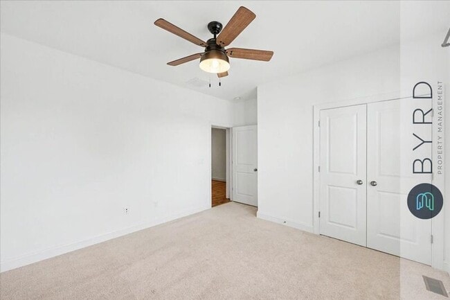 Building Photo - 9001 Sharpe Ct