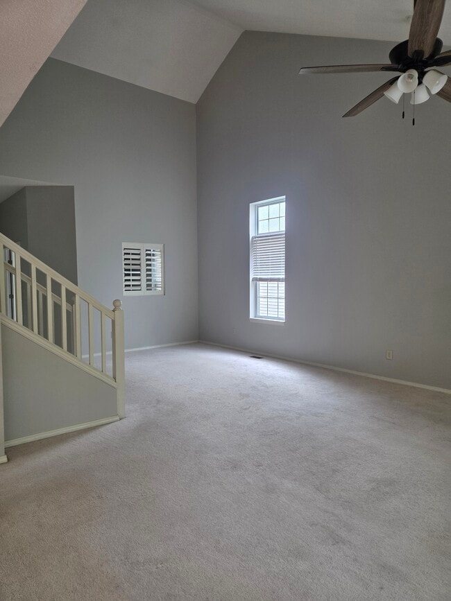 Living/dining - 2120 S Azalea Ln