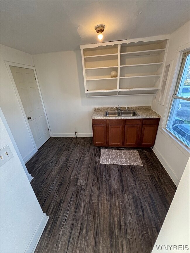 Building Photo - 396 Sudbury Rd