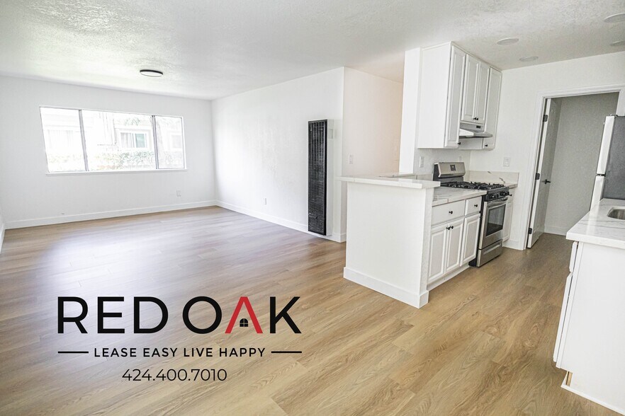 Building Photo - 16787 Miller Ave