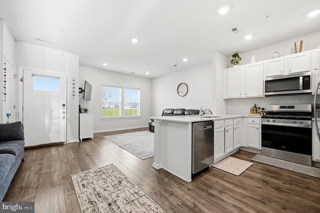 Building Photo - 189 South Harner Boulevard