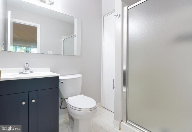 Building Photo - 13326 Waterside Cir