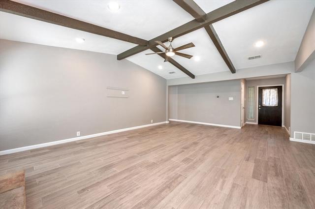 Building Photo - 3008 Bluebonnet Ln