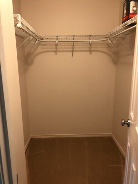 Building Photo - 7503 NE 61st Way