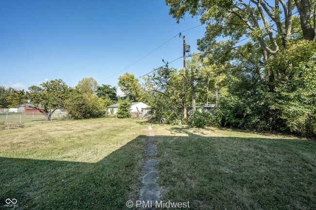 Building Photo - 6276 Eastgate Ave