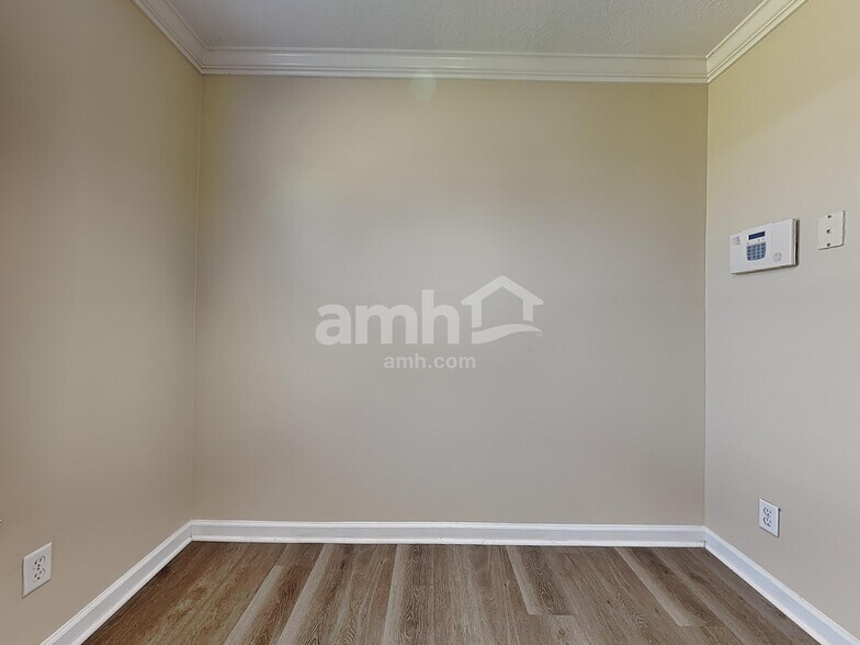 Building Photo - 189 Fox Glen Ct