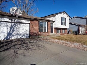 Building Photo - 9235 Clermont Dr