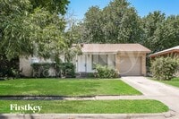 Building Photo - 619 S Alexander Ave