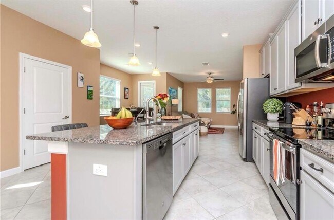 Building Photo - 6827 Citrus Creek Ln