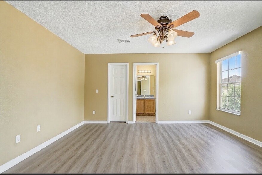 Building Photo - 112 Ivy Brook Ct