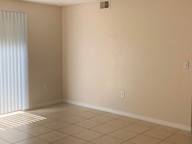 Building Photo - 5350 64th Cir E N