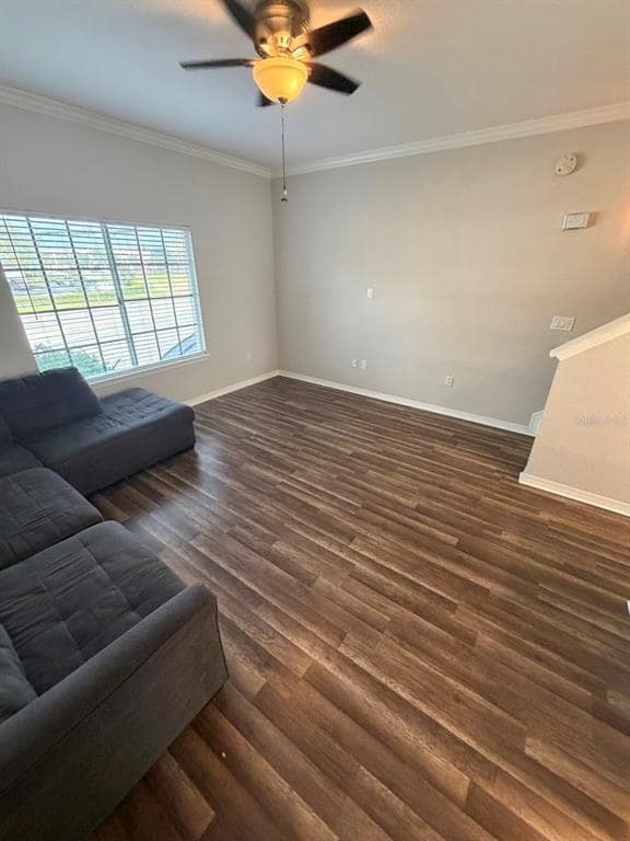 Building Photo - 5220 W Kennedy Blvd