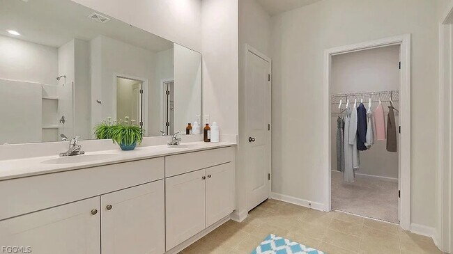 Building Photo - 153 Pembroke St