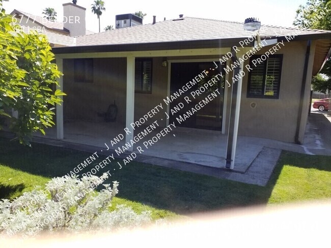 Building Photo - 6777 Bender Ct
