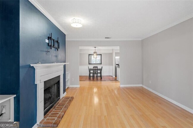 Building Photo - 2045 Brian Way