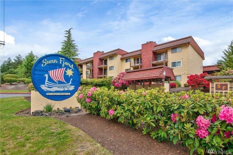 Primary Photo - 1710 W Sunn Fjord Ln